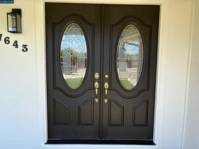 37643 Crocus Ct, Newark CA: https://media.crmls.org/mediaz/5cb9b11b-4e14-4a10-b198-d990bc1c7f99.jpg