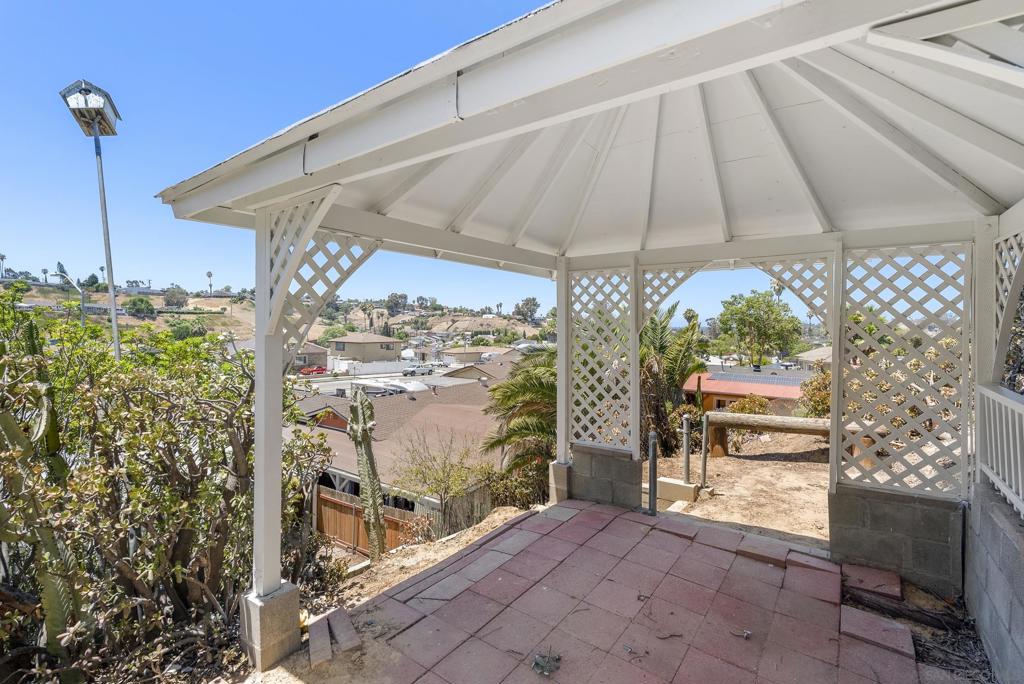 MLS #250034115SD img 36