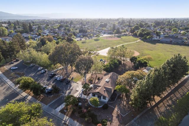 433 Hyde Park Drive, San Jose CA: https://media.crmls.org/mediaz/5cbaa4d9-4aa5-4c2b-8173-02c4616d380d.jpg
