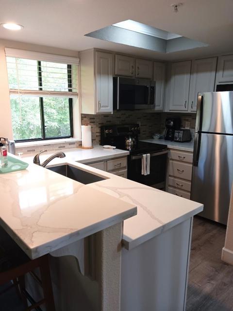 450 Seascape Resort Drive, Aptos CA: https://media.crmls.org/mediaz/5cbaed9c-7ec8-4883-a838-bd4b7b84b768.jpg