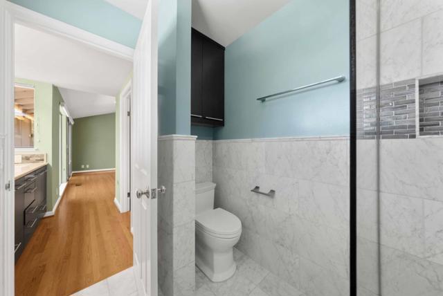 7175 Red Holly Court, San Jose CA: https://media.crmls.org/mediaz/5cbc3e5d-15d9-4846-93c7-e050934374ff.jpg