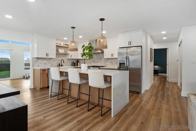 4328 Huggins St, San Diego CA: https://media.crmls.org/mediaz/5cbc890b-bcb3-49f6-aa56-5042697260c3.jpg