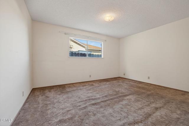 Detail Gallery Image 21 of 42 For 2087 Airedale Ave, Ventura,  CA 93003 - 4 Beds | 2 Baths