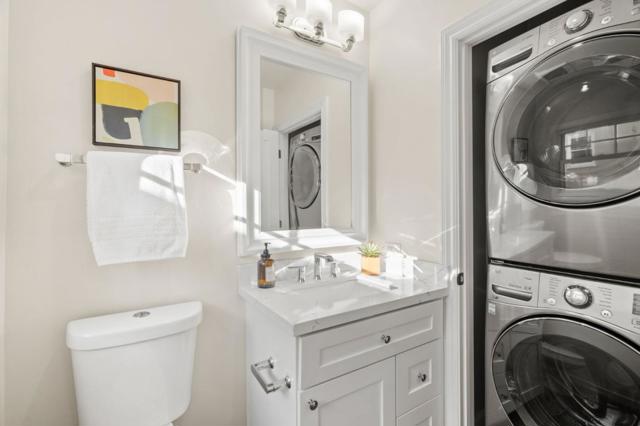 1547 Columbus Avenue, Burlingame CA: https://media.crmls.org/mediaz/5cbd59b4-ab5f-499b-9416-7f41e8fdb4a1.jpg