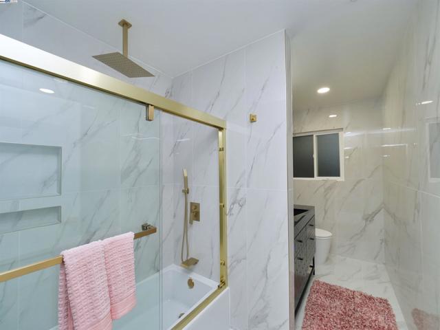 5603 Wintergreen Dr, Newark CA: https://media.crmls.org/mediaz/5cbeabc5-7bad-47f7-afc0-e04542a31558.jpg