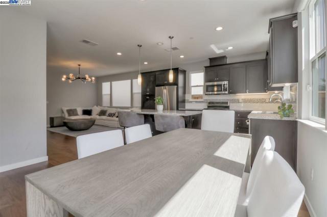 36151 Windwood Lane, Newark CA: https://media.crmls.org/mediaz/5cbf5c68-e18b-4e66-b991-9bf17a7da630.jpg