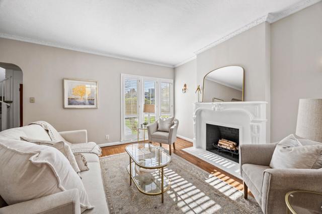 54 Tilton Terrace, San Mateo CA: https://media.crmls.org/mediaz/5cbf8d97-b79d-47cd-8da9-1b1319c6d697.jpg