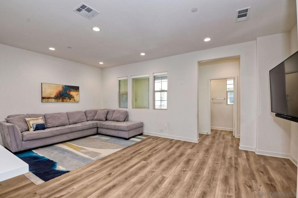 912 Slate St - photo 9