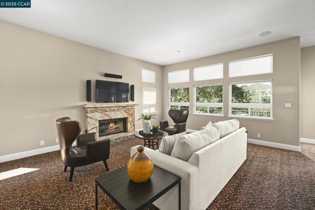 Image 12 of 40 For 1063 Sunrise Ridge Dr