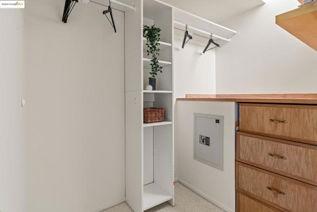 1148 Cragmont Ave, Berkeley CA: https://media.crmls.org/mediaz/5cc35287-bd1b-49db-8ae5-0055727f0328.jpg