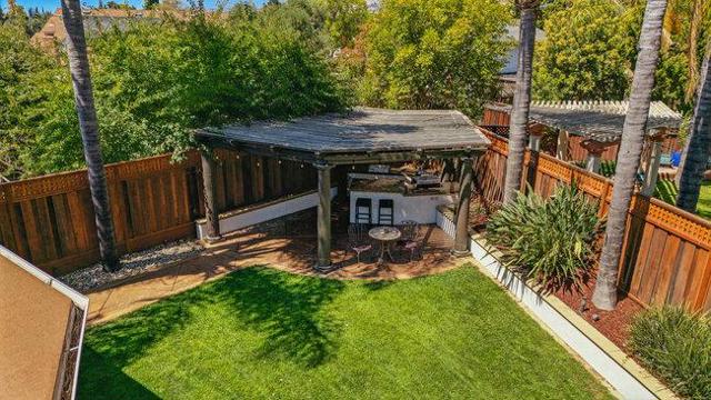 4252 Merlot Court, San Jose CA: https://media.crmls.org/mediaz/5cc39ee6-d083-4c6b-a13b-20644367e6d7.jpg