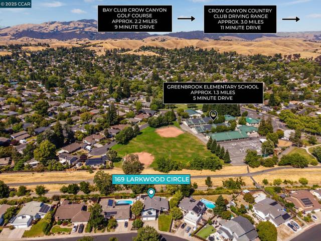 169 Larkwood Cir, Danville CA: https://media.crmls.org/mediaz/5cc5005d-0195-4712-ac4a-5b7a1dbd45bf.jpg
