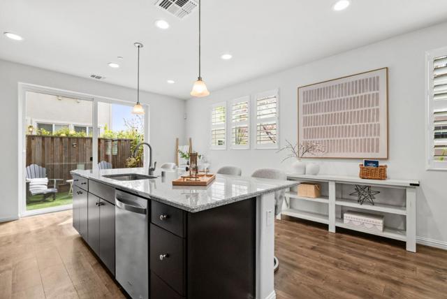 2632 Admiral Circle, Hayward CA: https://media.crmls.org/mediaz/5cc7dd87-1f21-481a-8879-4a686c7c94f5.jpg