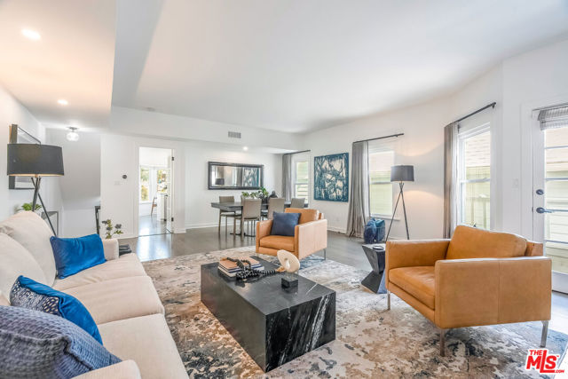 2622 2nd Street, Santa Monica CA: https://media.crmls.org/mediaz/5cc7f496-5c95-4739-b1f9-24abc21f265f.jpg