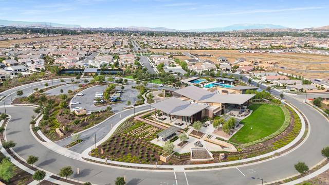 1516 Winding Sun Drive, Beaumont CA: https://media.crmls.org/mediaz/5cc8cbcf-1c89-41d1-baef-3ecaf98e92de.jpg