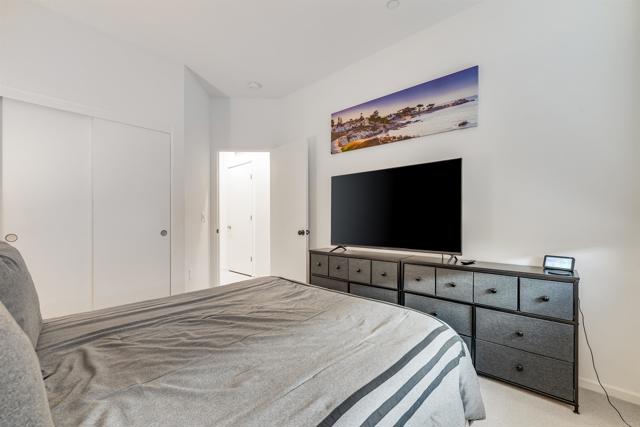 Detail Gallery Image 13 of 34 For 5261 Beachfront Cove St #174,  San Diego,  CA 92154 - 4 Beds | 3/1 Baths