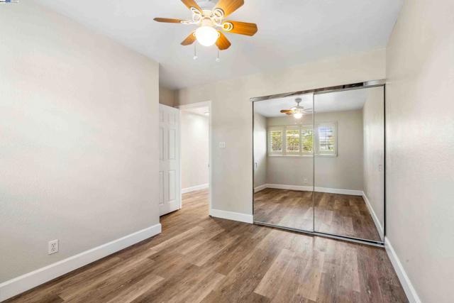 Image 31 of 59 For 38011 Temple Way