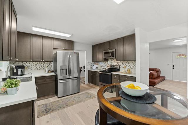 455 S Park Victoria Drive, Milpitas CA: https://media.crmls.org/mediaz/5cca875b-f9c5-4987-b4e5-e41ec0d3f142.jpg