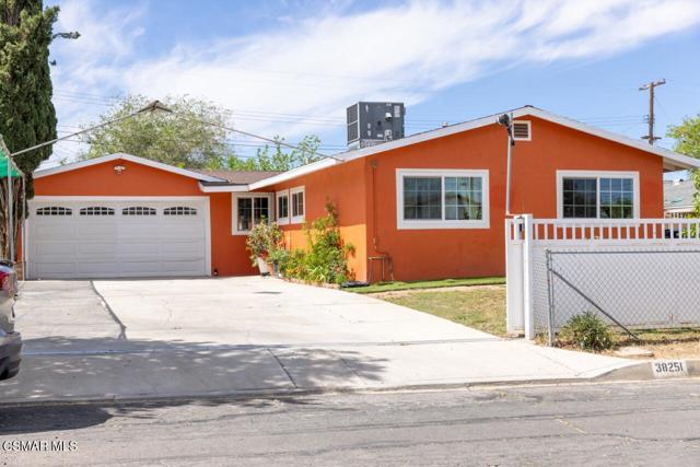 38251 Lisman Avenue, Palmdale CA: https://media.crmls.org/mediaz/5ccaa834-4822-4979-bd1e-b9829ca88828.jpg