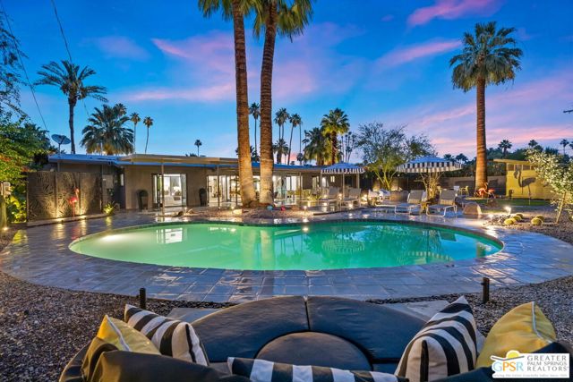 1251 E San Lorenzo Road, Palm Springs CA: https://media.crmls.org/mediaz/5ccae230-c2ea-4303-81e4-ef69e217eeda.jpg