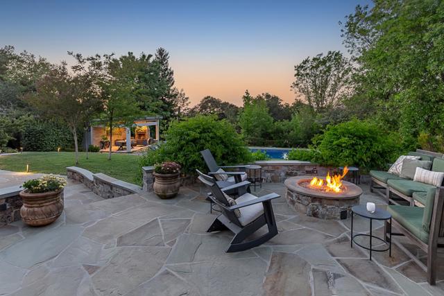 275 Eleanor Drive, Woodside CA: https://media.crmls.org/mediaz/5ccbce43-f176-4067-8355-3f08e666b021.jpg
