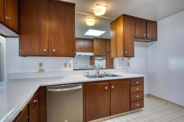 777 E Valley Boulevard, Alhambra CA: https://media.crmls.org/mediaz/5ccc9525-dfcc-4db7-a76b-970b3b74b3b6.jpg