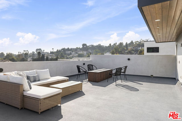 6849 N Figueroa Street, Los Angeles CA: https://media.crmls.org/mediaz/5ccc97e6-3737-4c47-9dc8-e734354a74d6.jpg