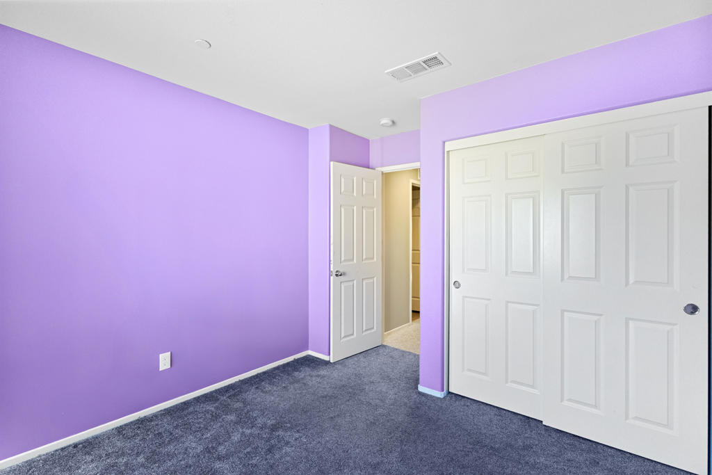 https://media.crmls.org/mediaz/5ccccd67-b4e5-43f0-901d-665d2508ba36.jpg?preset=X-Large