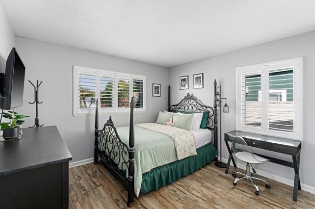 3375 Karok Avenue, San Diego CA: https://media.crmls.org/mediaz/5ccd336b-59b6-4c58-bc26-ef614ac7268f.jpg