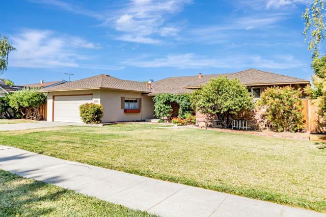 2905 Cambridge Drive, San Jose CA: https://media.crmls.org/mediaz/5ccd8cc2-14b0-4ec4-b5bc-e35e37ff35ec.jpg
