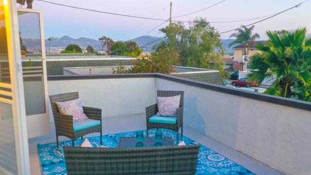 1682 Saddlehorn Drive, San Marcos CA: https://media.crmls.org/mediaz/5ccec7a0-df5f-43e2-8575-e0fb473f22b8.jpg