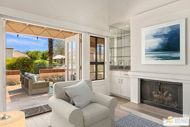 106 Avellino Circle, Palm Desert CA: https://media.crmls.org/mediaz/5ccf2605-1ef0-4420-805a-0ec803bdae08.jpg