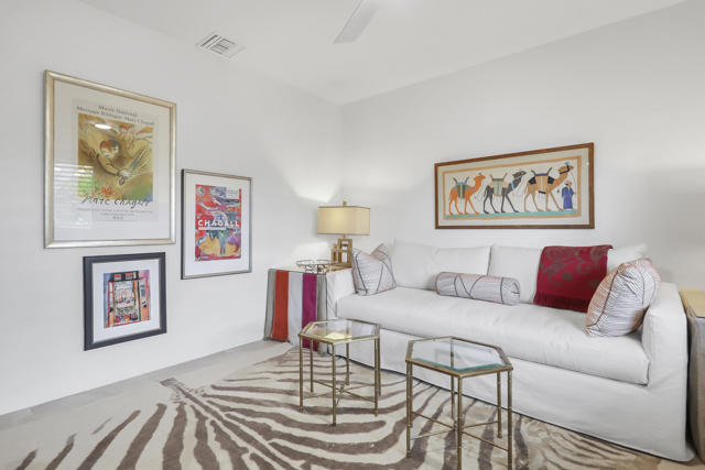 75745 Osage Trail, Indian Wells CA: https://media.crmls.org/mediaz/5cd0112d-689e-41aa-8149-2d452d5491ed.jpg
