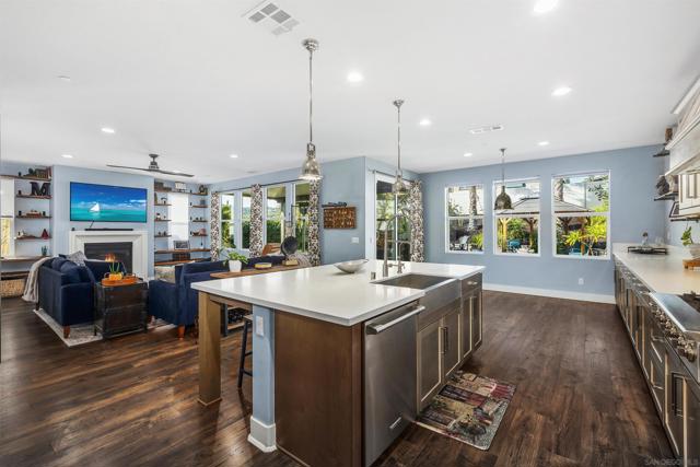 238 Ventasso Way, Fallbrook CA: https://media.crmls.org/mediaz/5cd03fe7-4ce8-4b44-802e-7744efacdab8.jpg