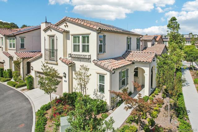 6698 Spartina Ct, Carlsbad CA: https://media.crmls.org/mediaz/5cd0ac5f-edd8-47b2-9c3d-8ccd8055098a.jpg