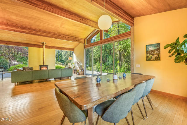 Detail Gallery Image 7 of 39 For 4401 Cameron Rd, Elk,  CA 95432 - 3 Beds | 2 Baths