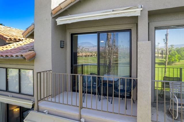 38417 Nasturtium Way, Palm Desert CA: https://media.crmls.org/mediaz/5cd189b3-40e5-425f-a95e-b16100ac9b52.jpg