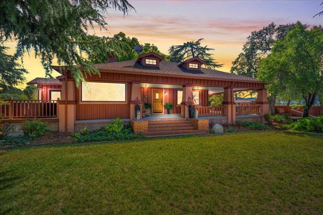 14325 Monterey Road, San Martin CA: https://media.crmls.org/mediaz/5cd1b043-c377-4c8f-ba12-44133668481c.jpg