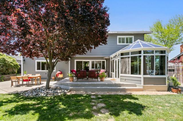 6176 Calle Del Conejo, San Jose CA: https://media.crmls.org/mediaz/5cd1c16e-a5d7-4cd3-9d04-9f69c2970619.jpg