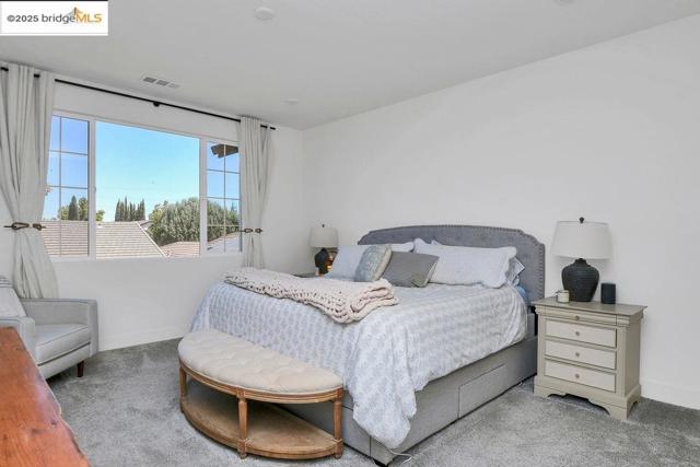 5153 MANIAGO WAY, Antioch CA: https://media.crmls.org/mediaz/5cd1dfeb-27f9-4667-8845-8396e2f281a9.jpg