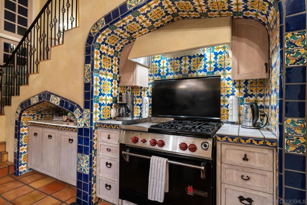 MLS #250039105SD image #24