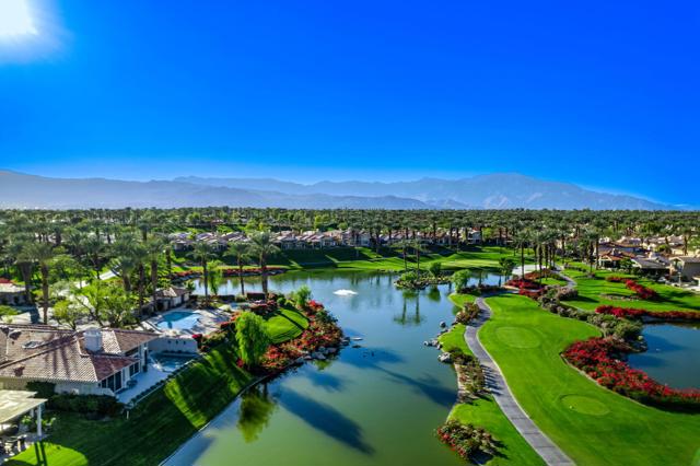 770 Deer Haven Circle, Palm Desert CA: https://media.crmls.org/mediaz/5cd3a73a-c22a-48f4-8ada-46b72b38780a.jpg