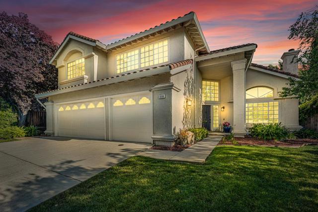 3239 Pinot Blanc Way, San Jose CA: https://media.crmls.org/mediaz/5cd3fa7b-d2e3-48fa-9e0b-5d3cbcdfb536.jpg