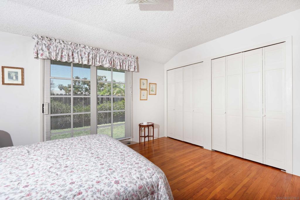 3152 Governor Drive - photo 15
