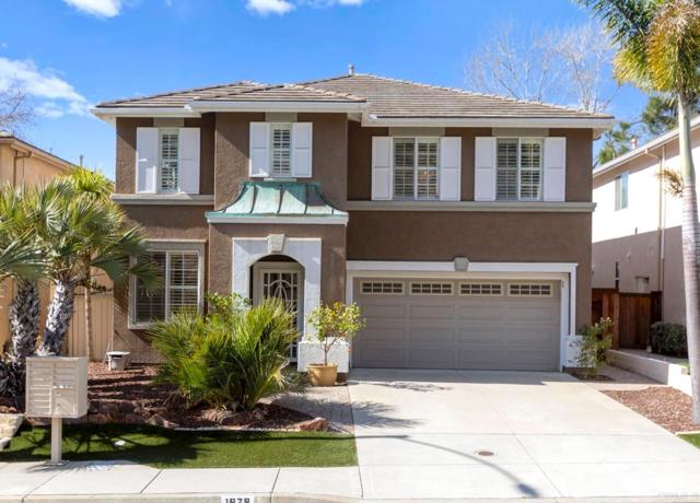 Detail Gallery Image 4 of 26 For 1979 Oxford Ct, Vista,  CA 92081 - 4 Beds | 2/1 Baths