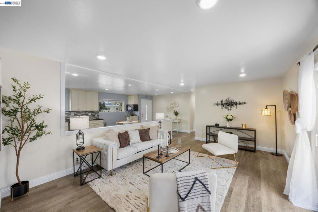 6435 Normandy Drive