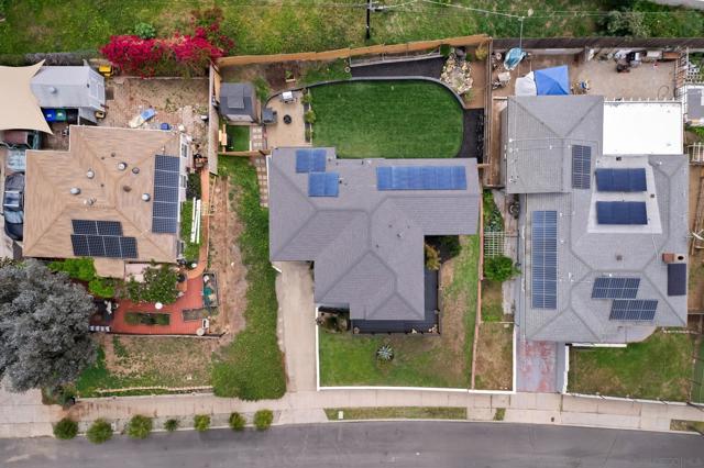 5463 San Onofre Ter, San Diego CA: https://media.crmls.org/mediaz/5cd679fb-fcfe-42a5-8336-f4d2a37406f1.jpg