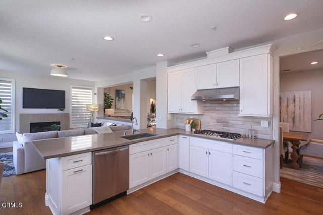 Detail Gallery Image 16 of 48 For 925 Calle Del Pacifico, Glendale,  CA 91208 - 4 Beds | 3 Baths