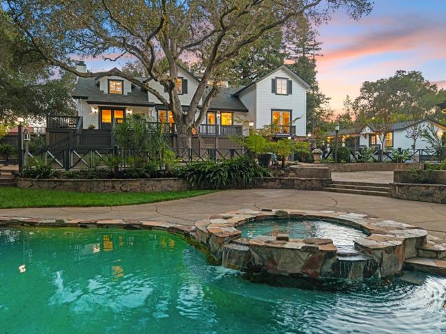 19050 Camino Barco, Saratoga CA: https://media.crmls.org/mediaz/5cd799be-e124-45df-924f-37de5f81f19a.jpg