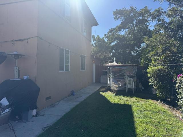 6130 42 Horton Drive, La Mesa CA: https://media.crmls.org/mediaz/5cd9cc50-f2a1-4b9c-b96d-446e806f704f.jpg